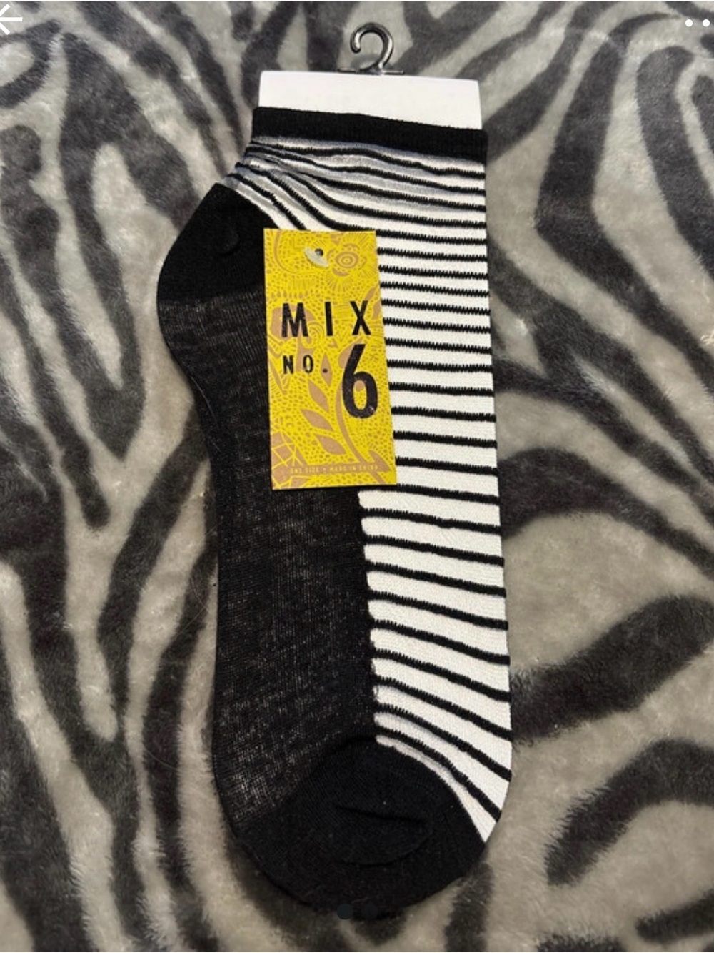 Black & White Striped Women's Ankle Socks - Pack Mix No. 6